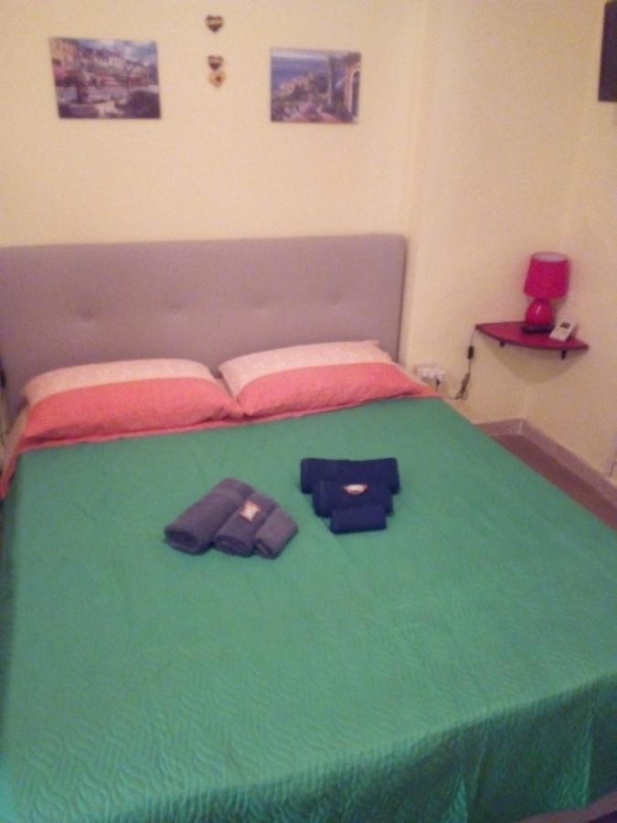 Al Mare, Al Sole, Si', Ma Nella Casa Del Minatore Buggerru Luaran gambar