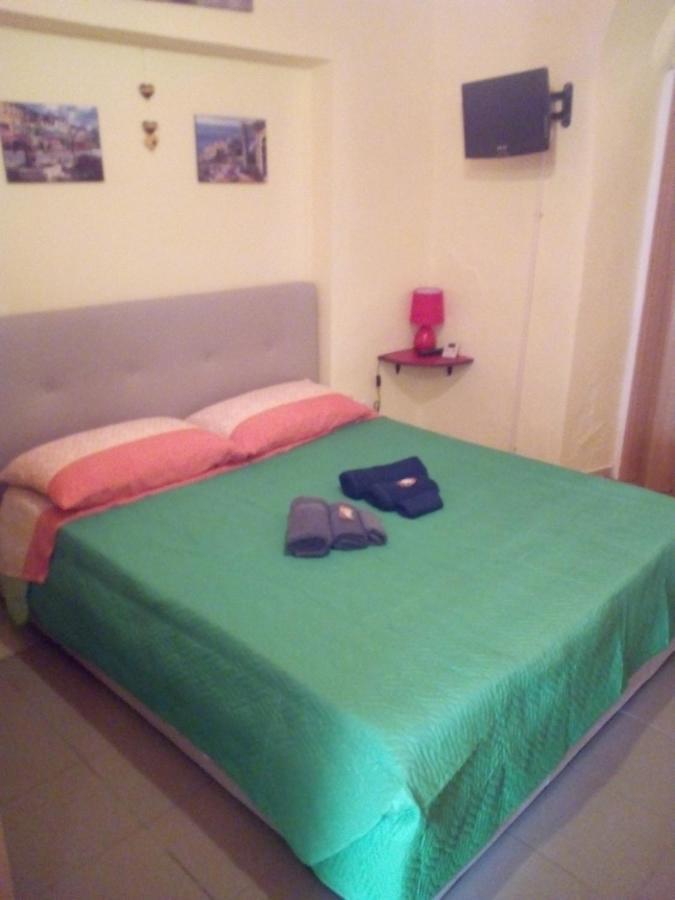 Al Mare, Al Sole, Si', Ma Nella Casa Del Minatore Buggerru Luaran gambar